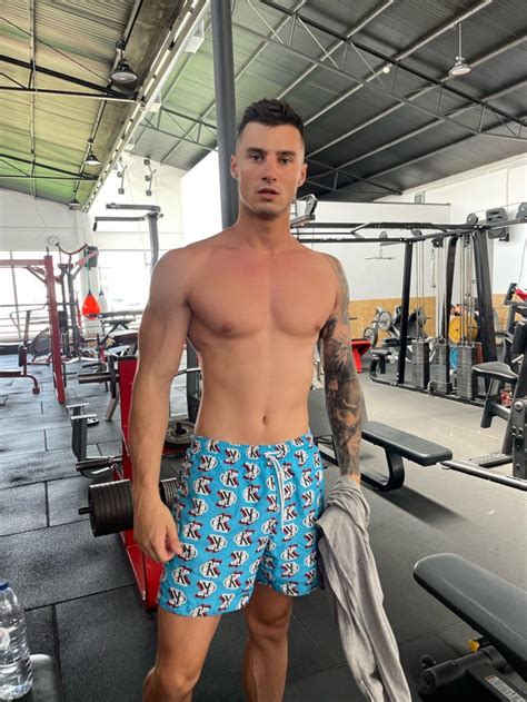 max barz onlyfans|Max Barz – Hot Men Universe